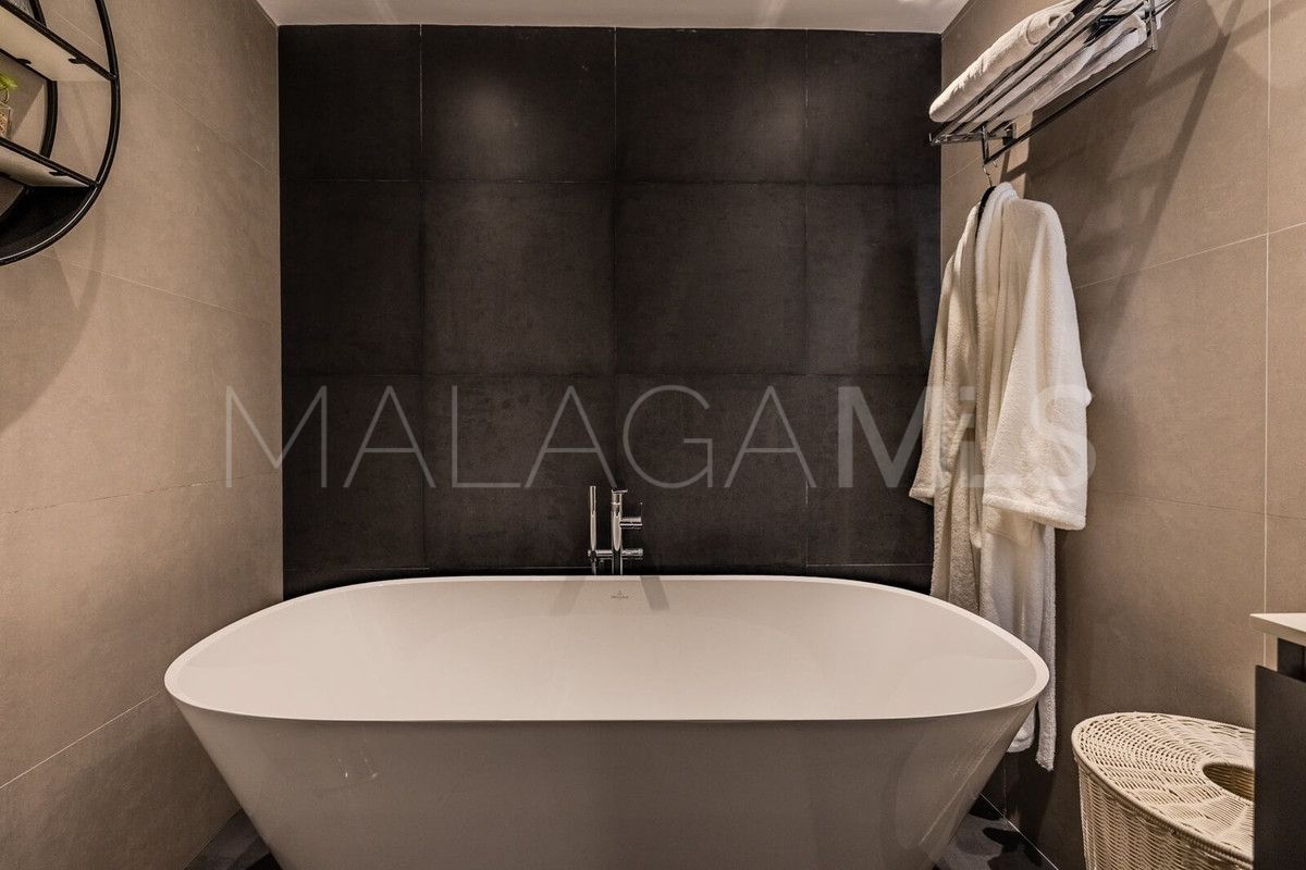 3 bedrooms ground floor apartment in Marbella - Puerto Banus for sale
