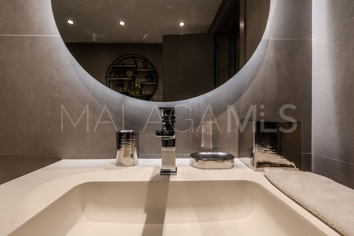 3 bedrooms ground floor apartment in Marbella - Puerto Banus for sale
