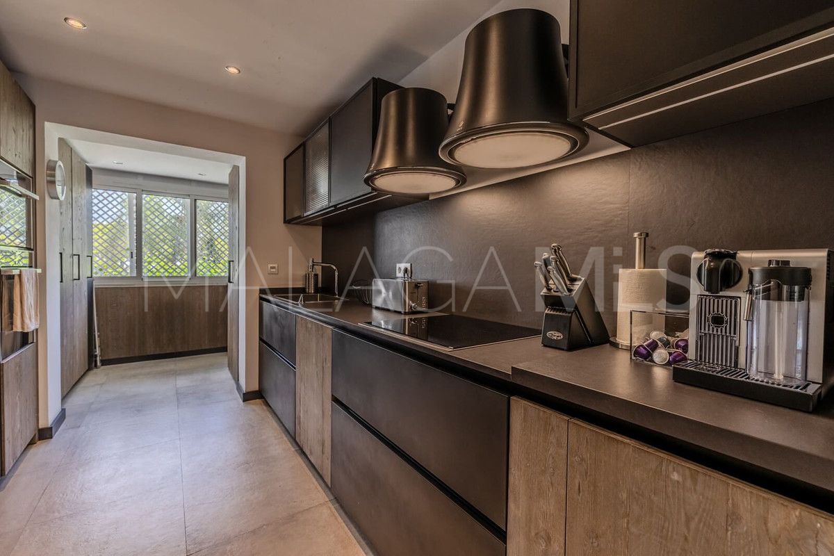3 bedrooms ground floor apartment in Marbella - Puerto Banus for sale