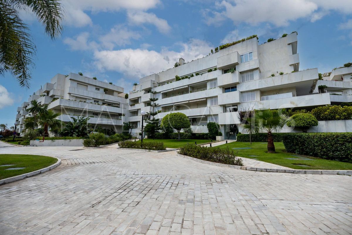 3 bedrooms ground floor apartment in Marbella - Puerto Banus for sale