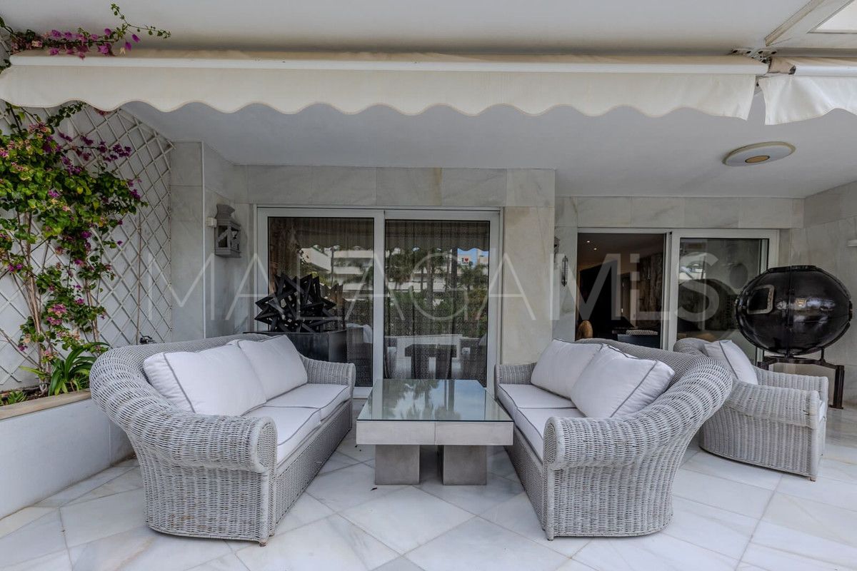3 bedrooms ground floor apartment in Marbella - Puerto Banus for sale