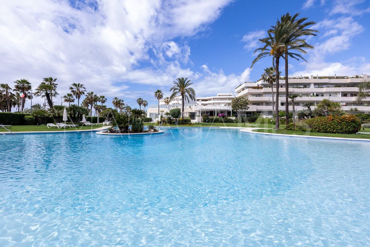 3 bedrooms ground floor apartment in Marbella - Puerto Banus for sale