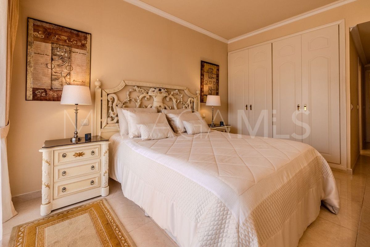 For sale Marbella - Puerto Banus 2 bedrooms ground floor apartment