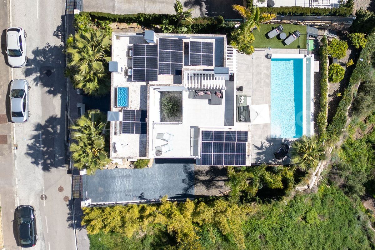 Villa for sale in Selwo