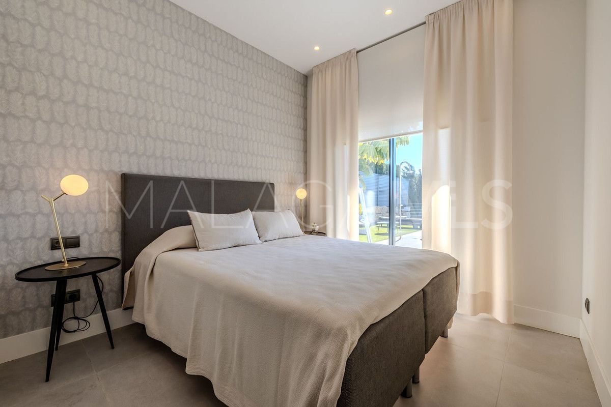 Villa for sale in Selwo