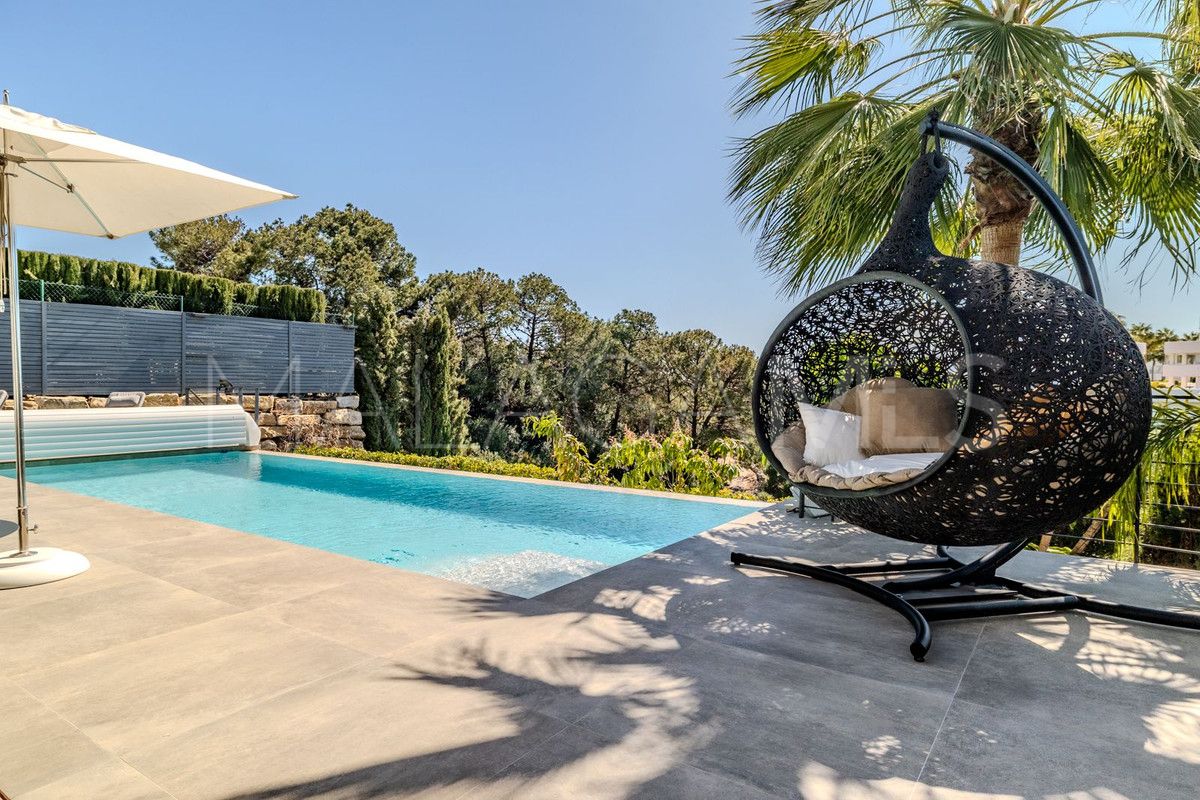 Villa for sale in Selwo