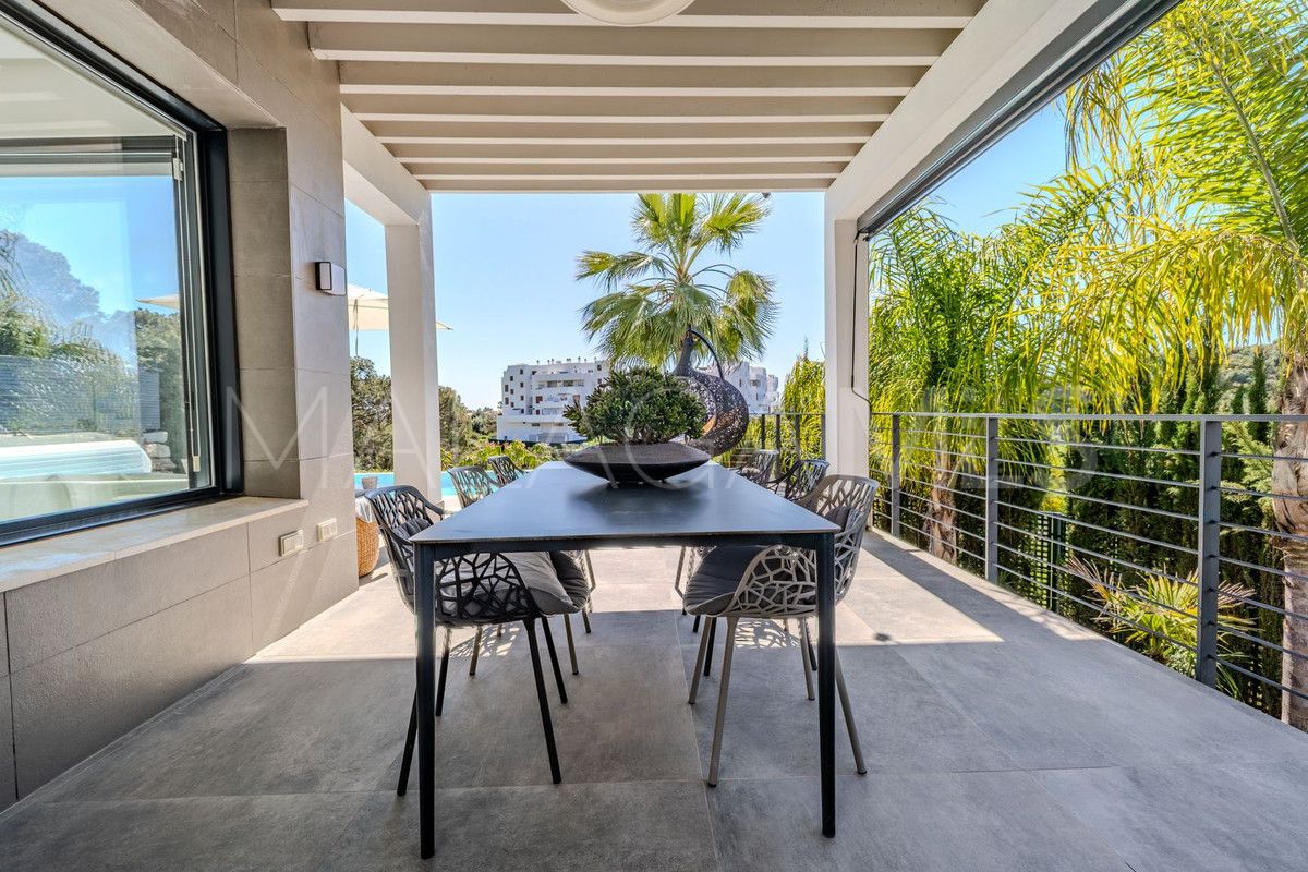 Villa for sale in Selwo
