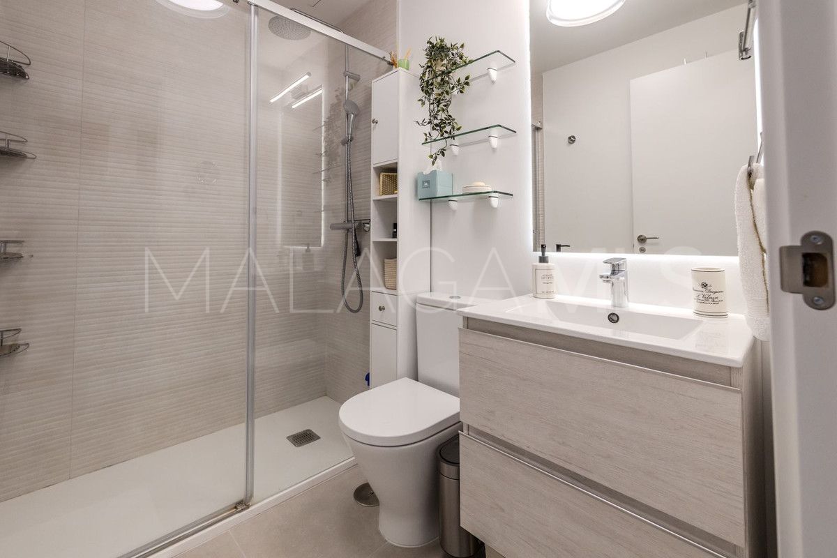 For sale 2 bedrooms penthouse in New Golden Mile