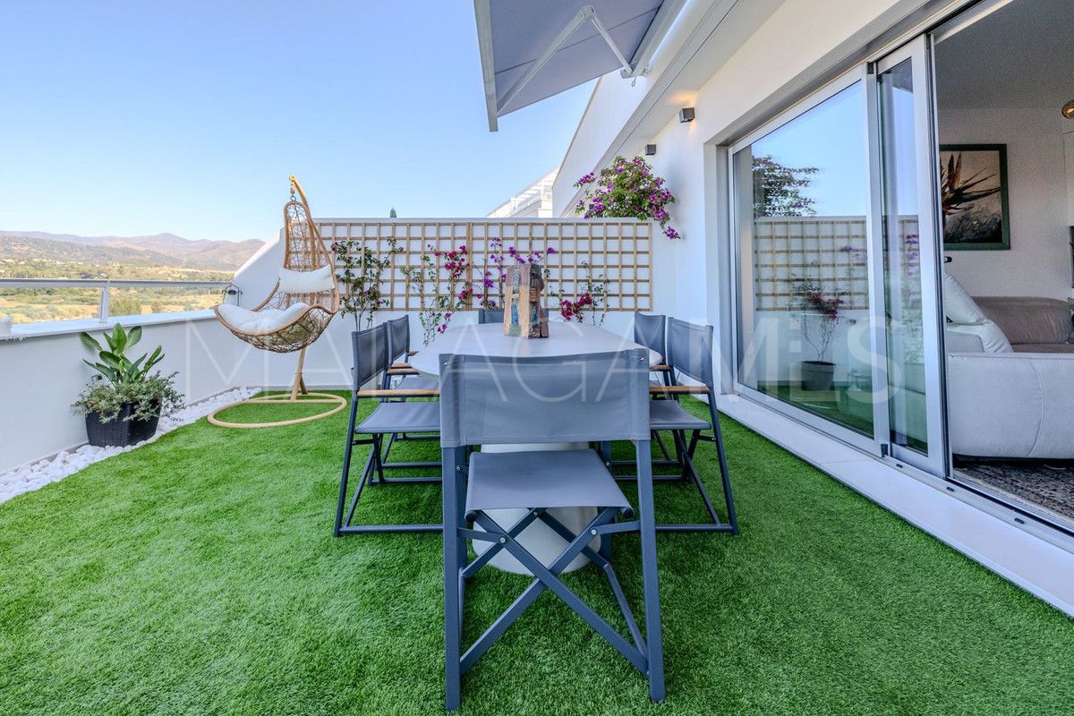 For sale 2 bedrooms penthouse in New Golden Mile