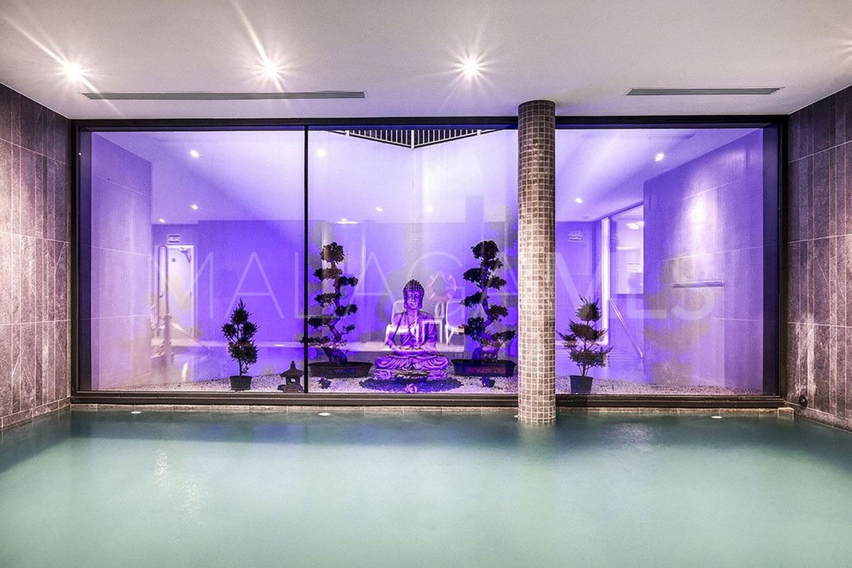 For sale 2 bedrooms penthouse in New Golden Mile