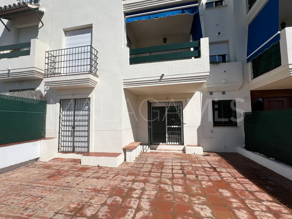 Erdgeschosswohnung for sale in Nueva Andalucia