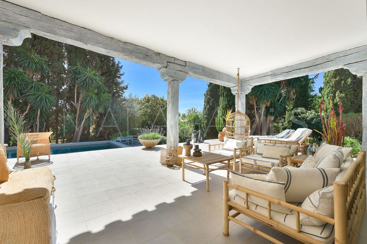 Villa for sale in Hacienda las Chapas