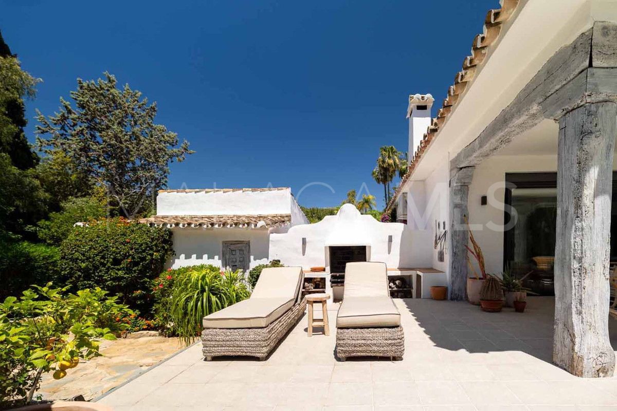 Villa for sale in Hacienda las Chapas