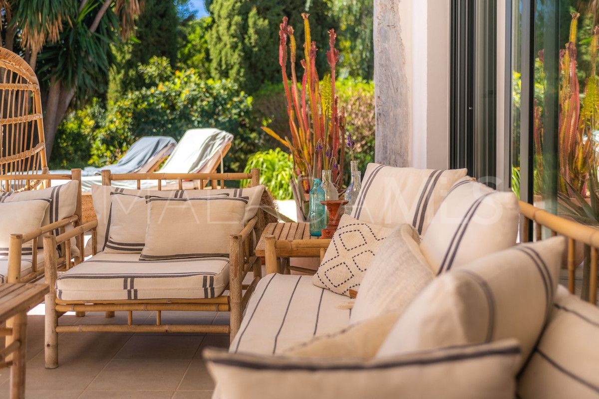 Villa for sale in Hacienda las Chapas