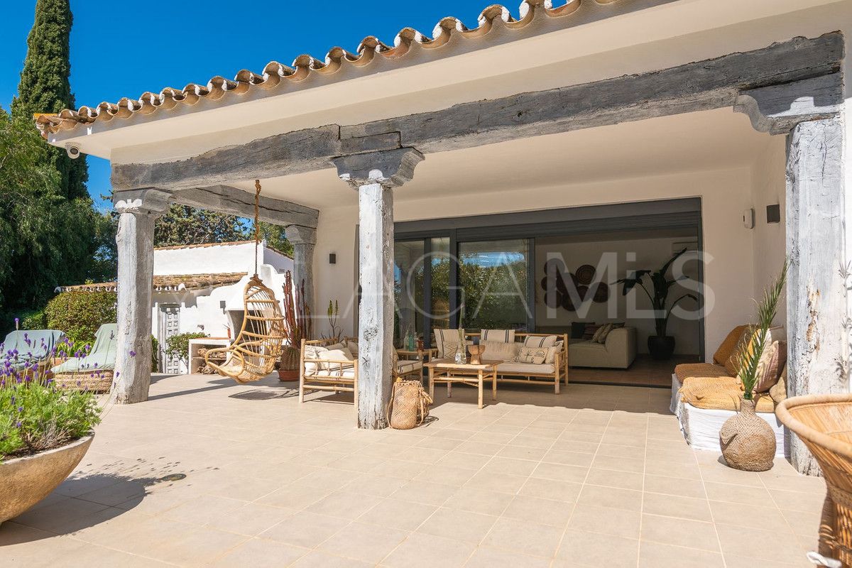 Villa for sale in Hacienda las Chapas