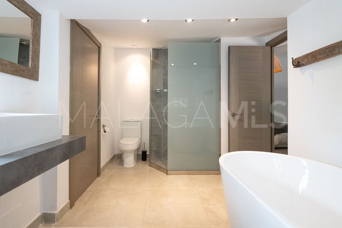 Villa for sale in Hacienda las Chapas