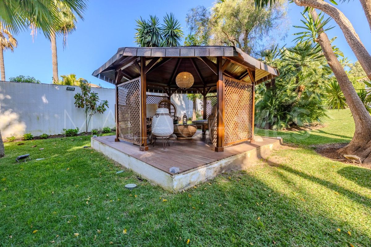 For sale 5 bedrooms villa in Marbella City
