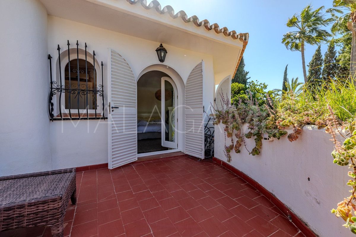 For sale 5 bedrooms villa in Marbella City