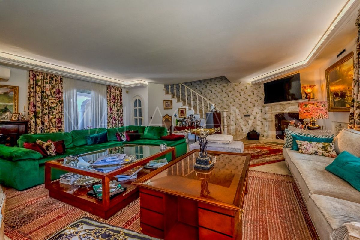 For sale 5 bedrooms villa in Marbella City