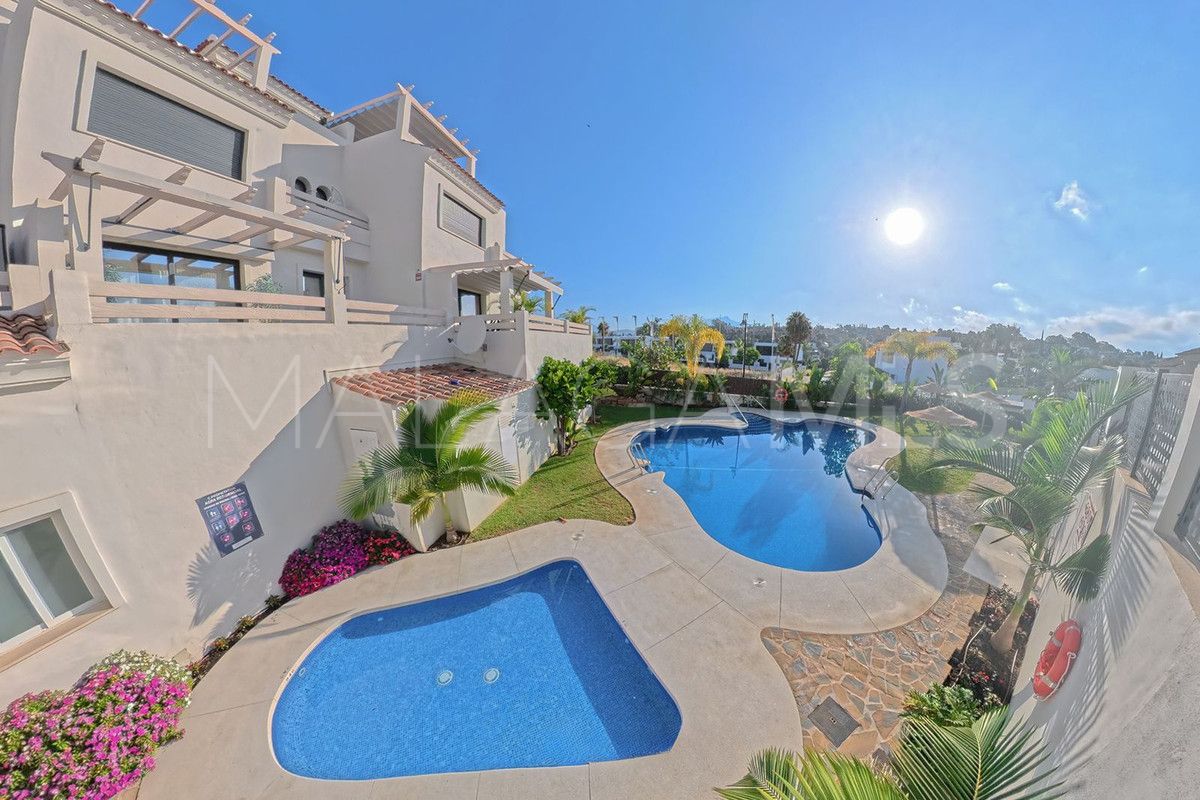 Town house for sale in Estepona with 3 bedrooms