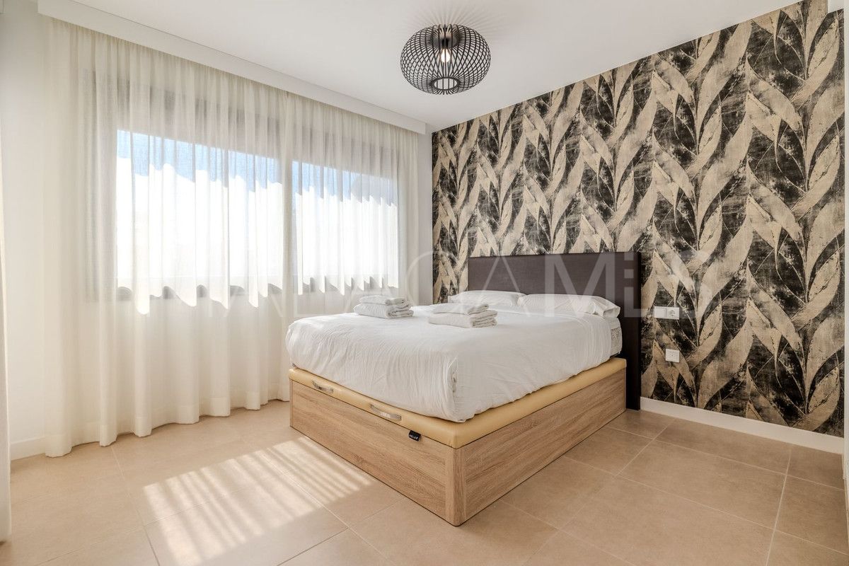 Buy adosado in Estepona de 3 bedrooms