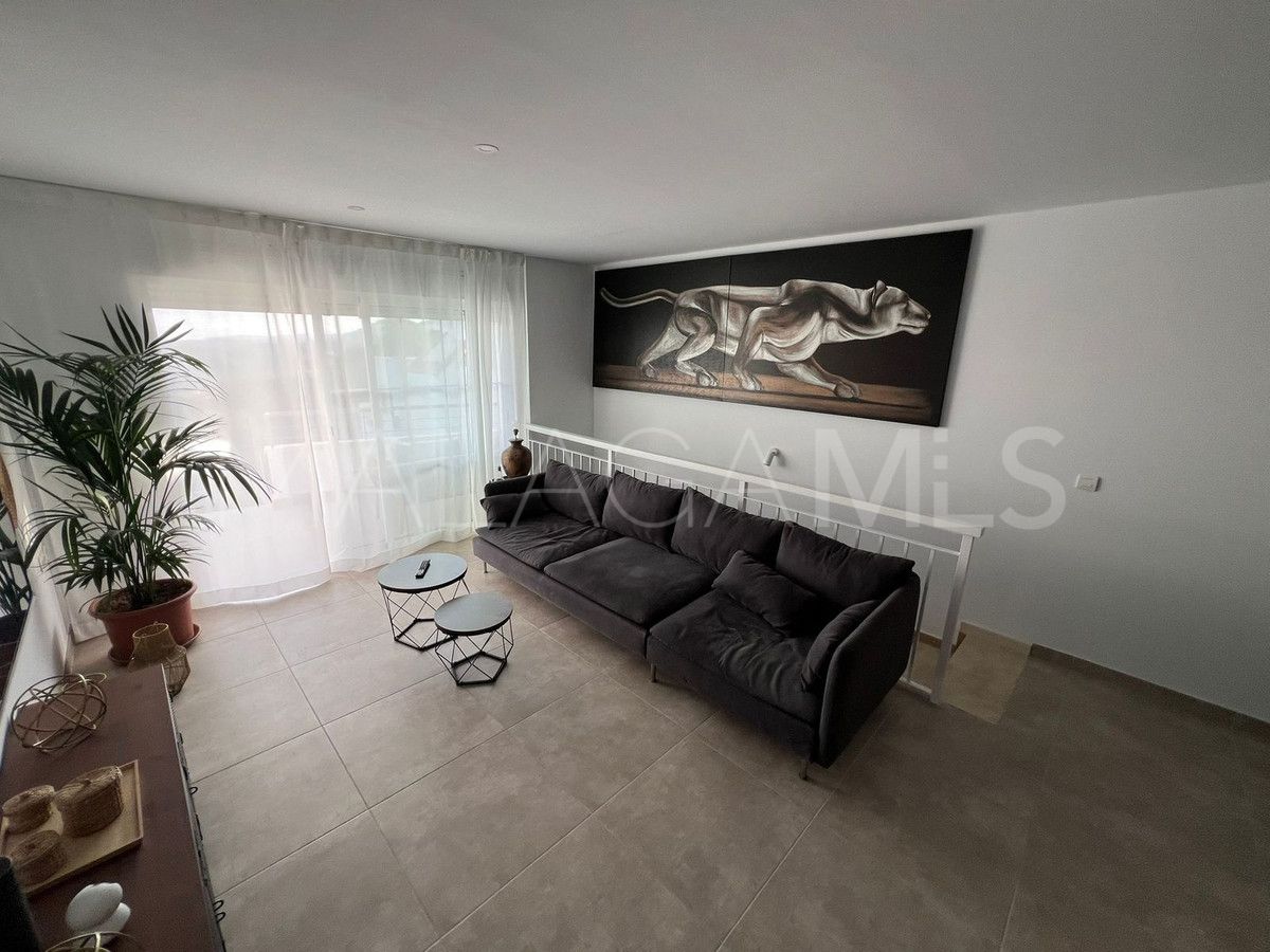 Apartamento planta baja for sale in Istan de 2 bedrooms
