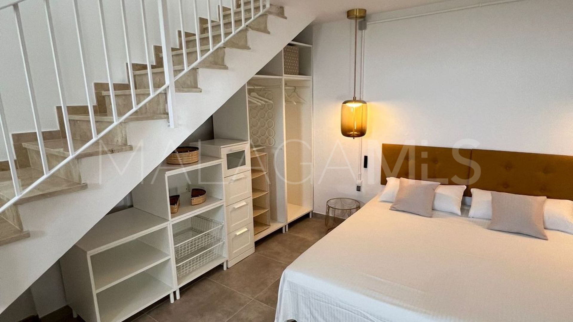 Apartamento planta baja for sale in Istan de 2 bedrooms