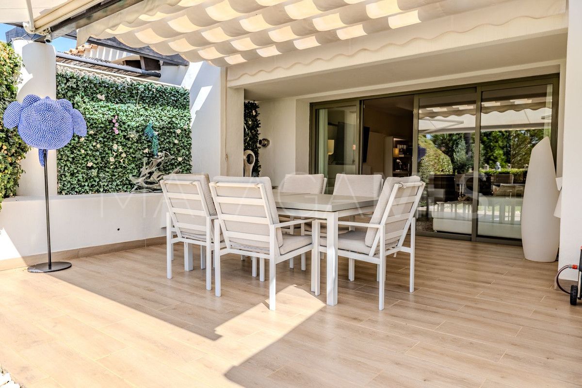 For sale 2 bedrooms ground floor apartment in Los Flamingos