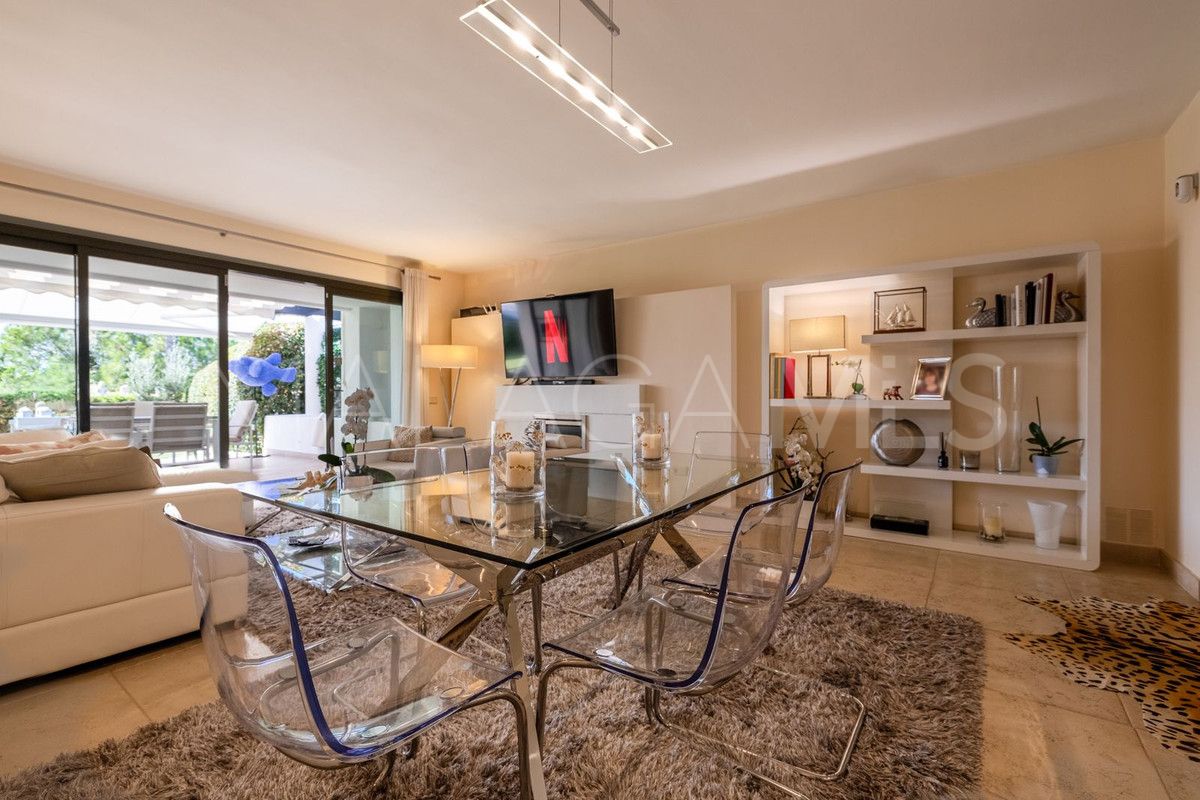 For sale 2 bedrooms ground floor apartment in Los Flamingos