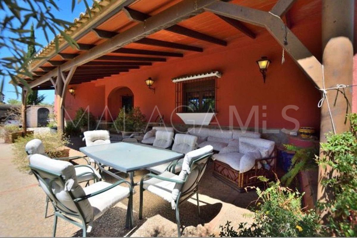 Finca for sale in Arriate