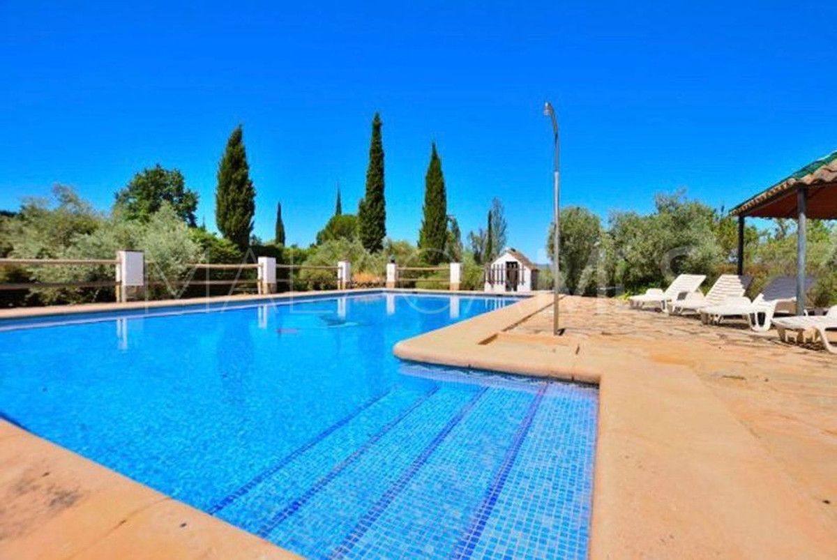 Finca for sale in Arriate