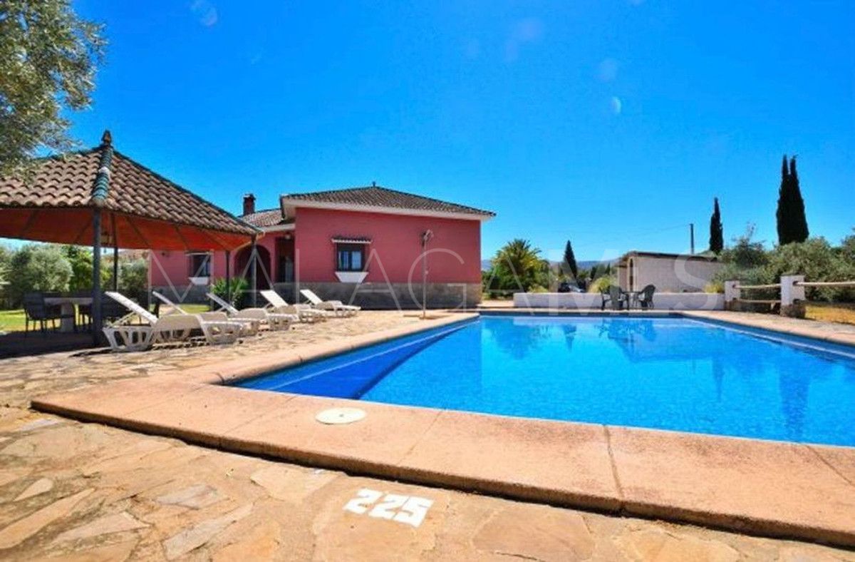 Finca for sale in Arriate