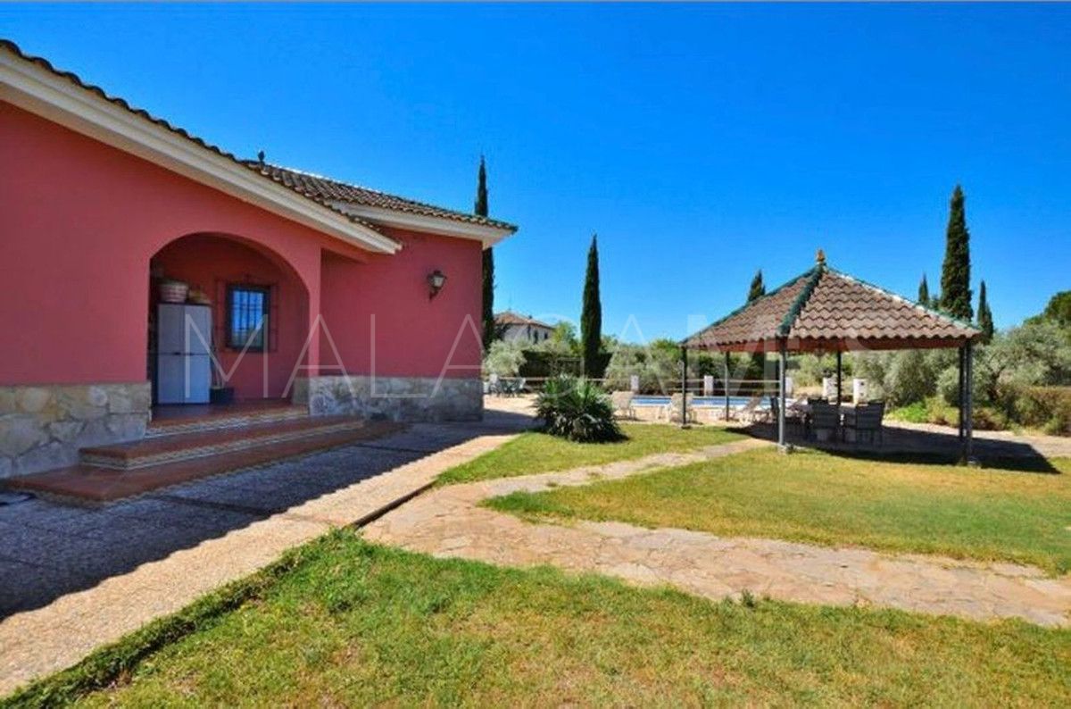 Finca for sale in Arriate