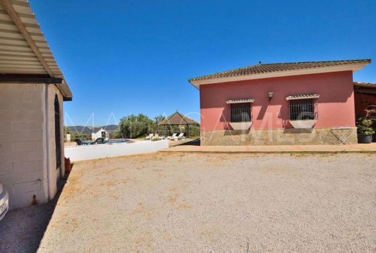 Finca for sale in Arriate