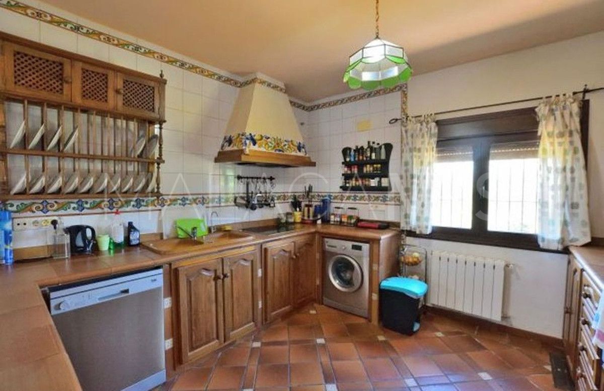 Finca for sale in Arriate