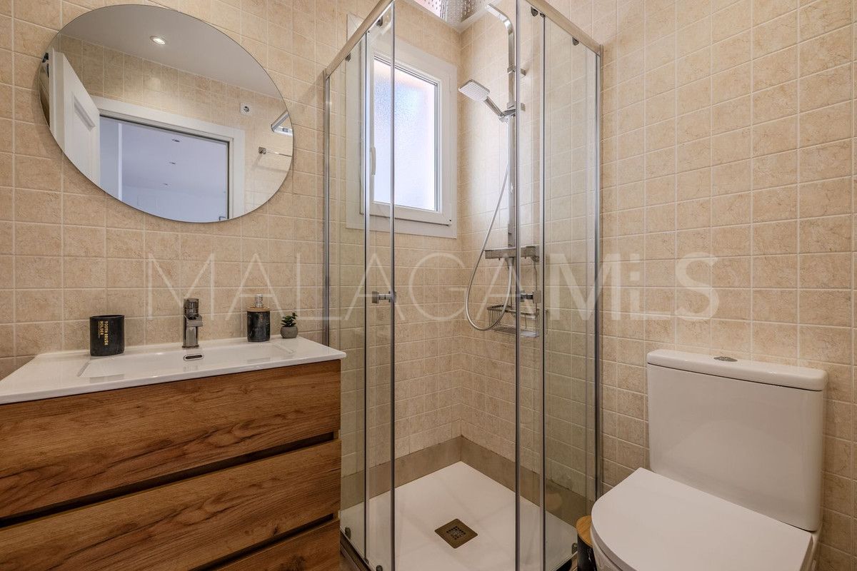 Buy apartment in Manilva
