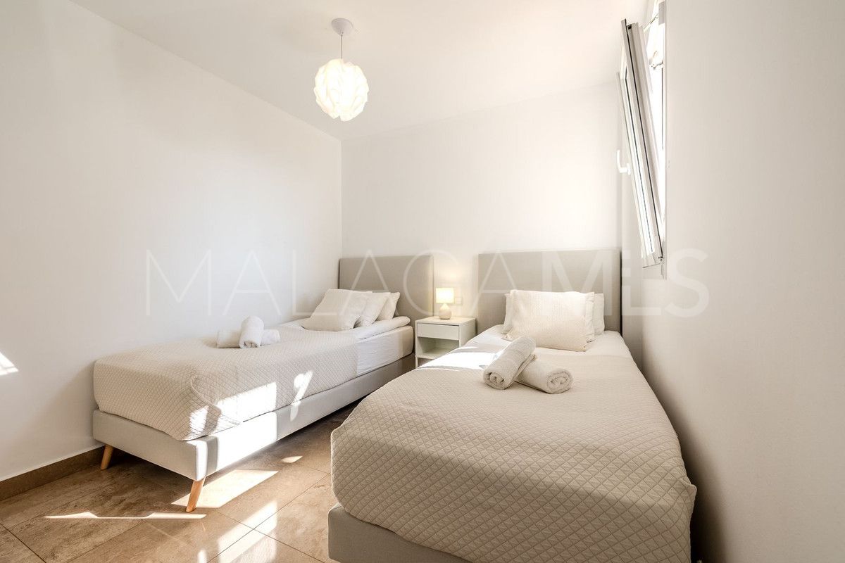 Buy apartment in Manilva