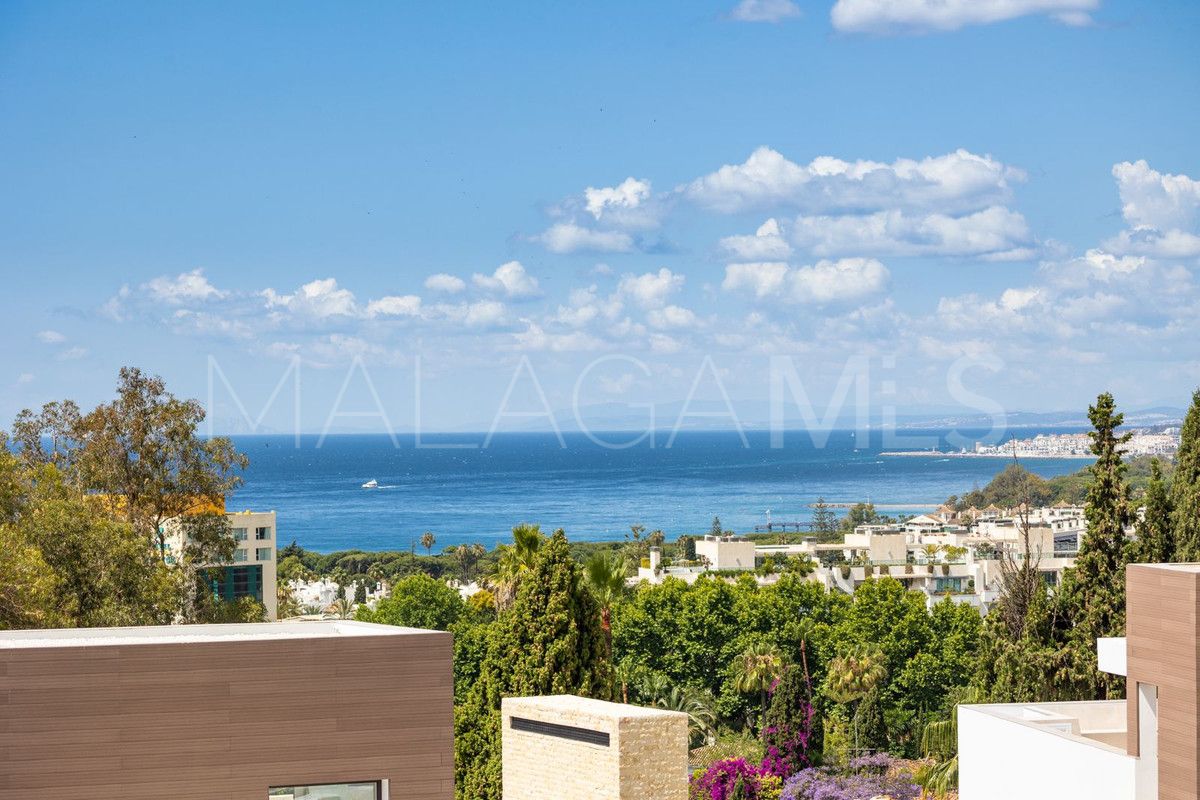 Villa for sale in Marbella Golden Mile