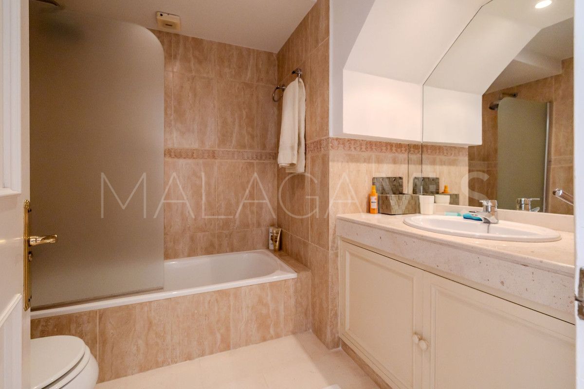 Buy Ático in Atalaya with 3 bedrooms
