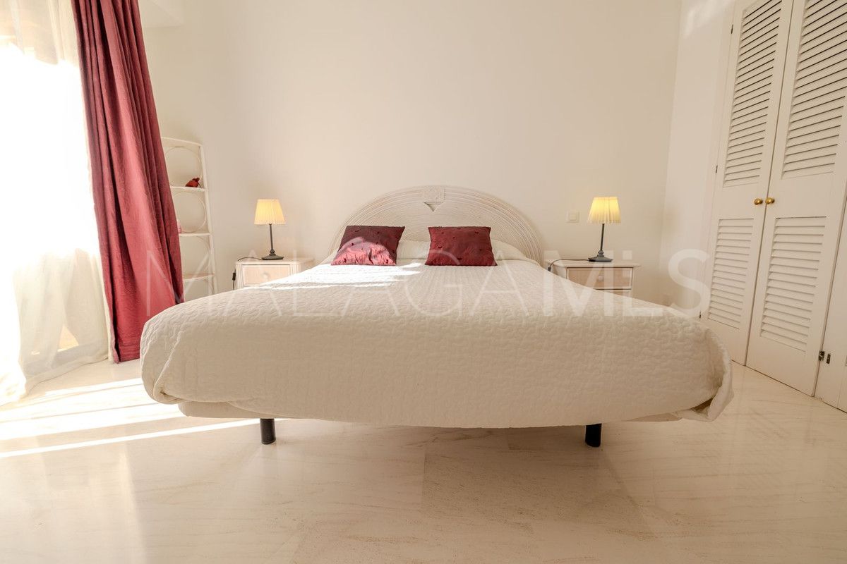 Buy Ático in Atalaya with 3 bedrooms