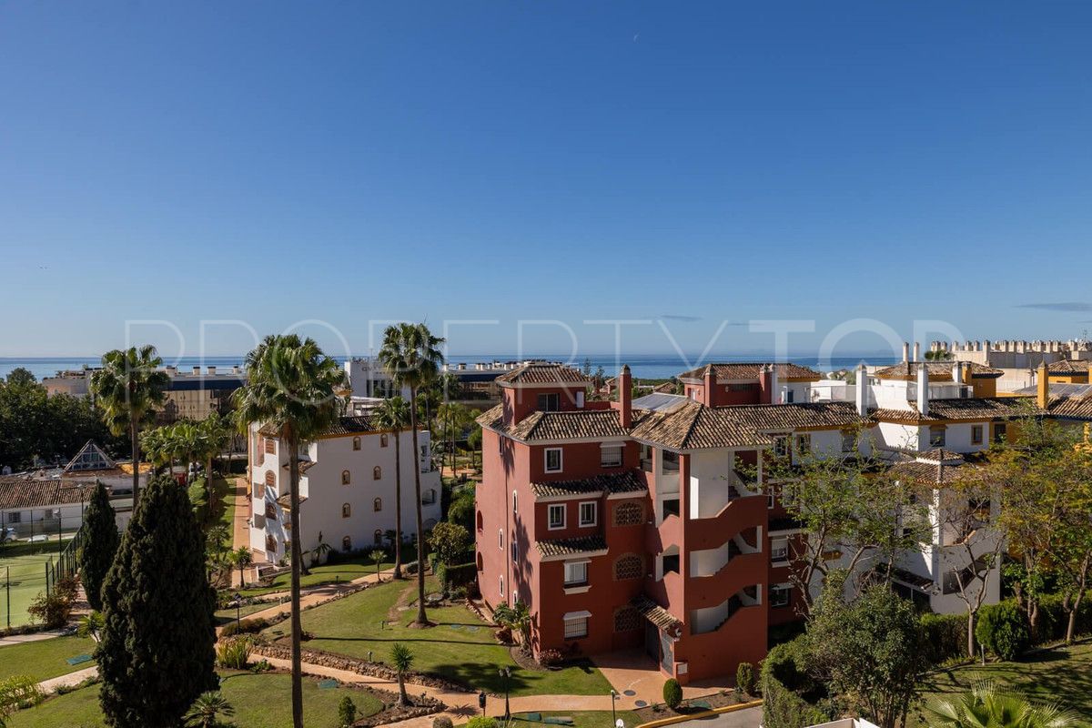Comprar atico en Marbella Golden Mile con 3 dormitorios