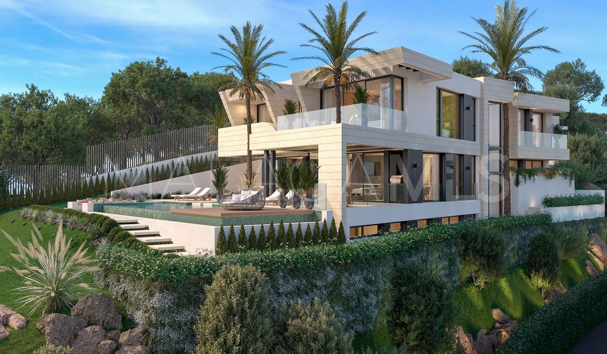 Villa for sale with 5 bedrooms in Benahavis