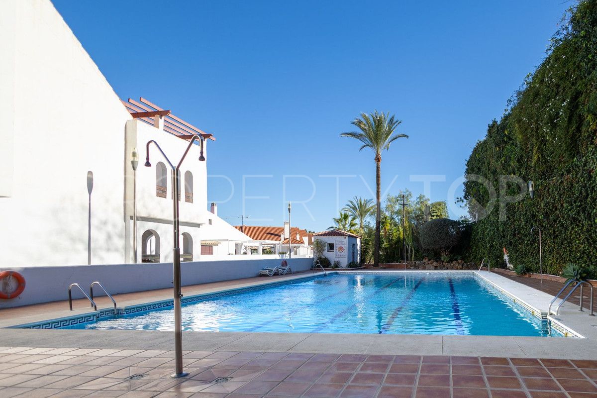 Apartment for sale in Nueva Andalucia