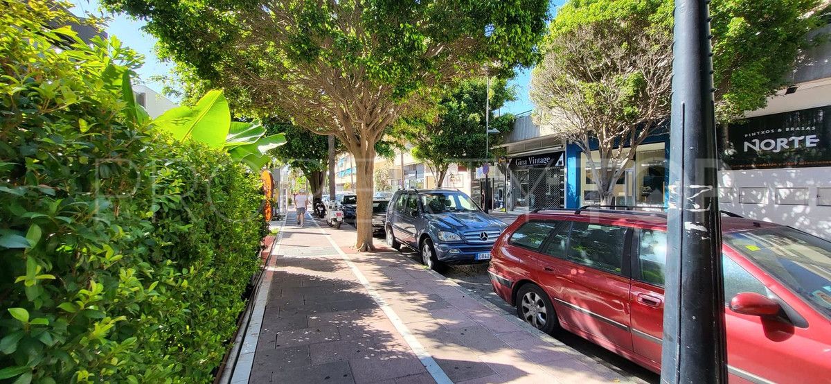 Marbella - Puerto Banus restaurant for sale