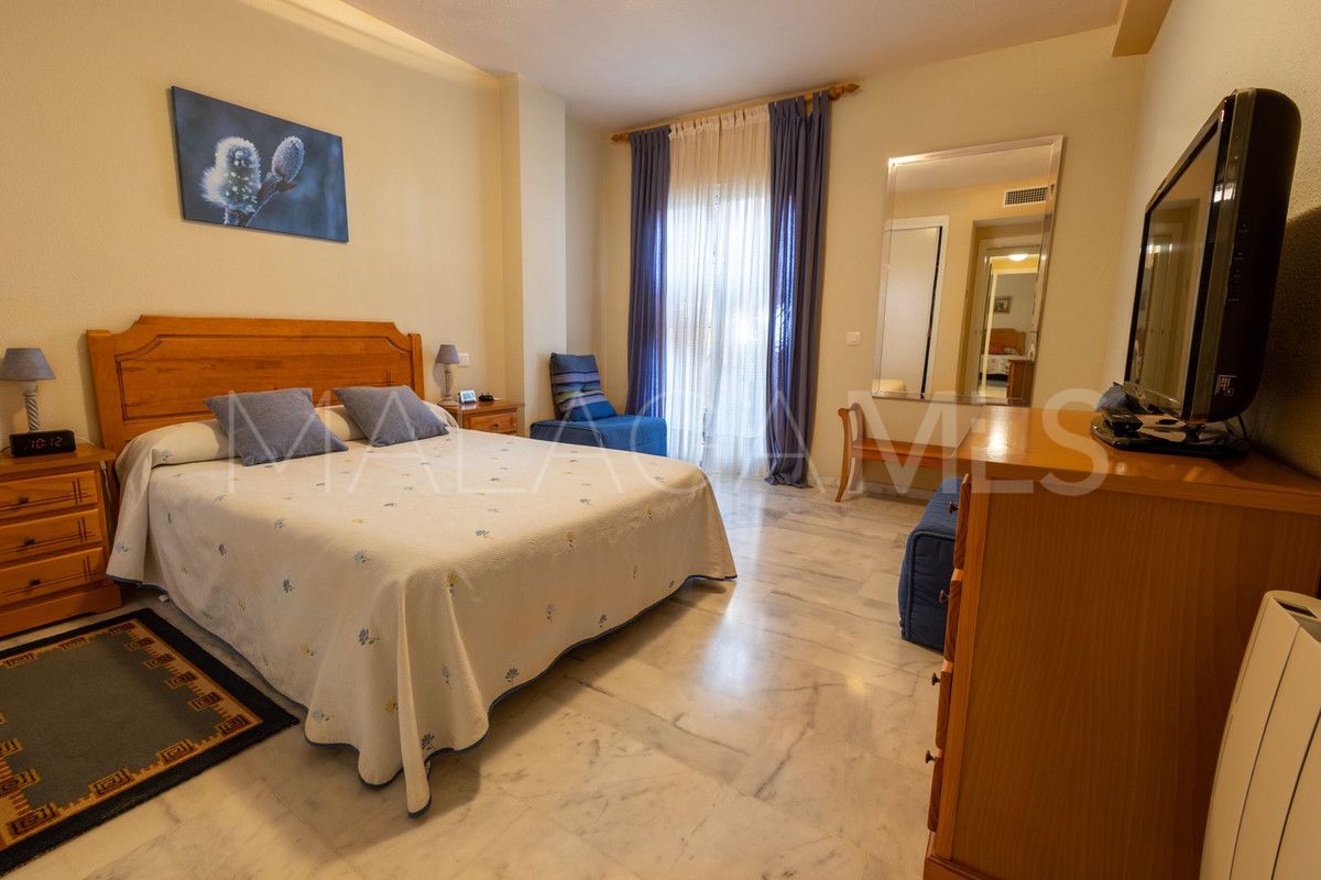 Se vende apartamento planta baja in La Reserva de Marbella de 2 bedrooms