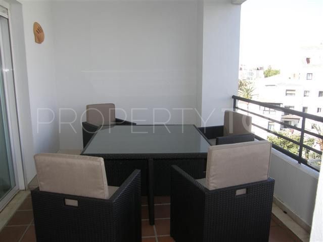 For sale penthouse in Marbella - Puerto Banus