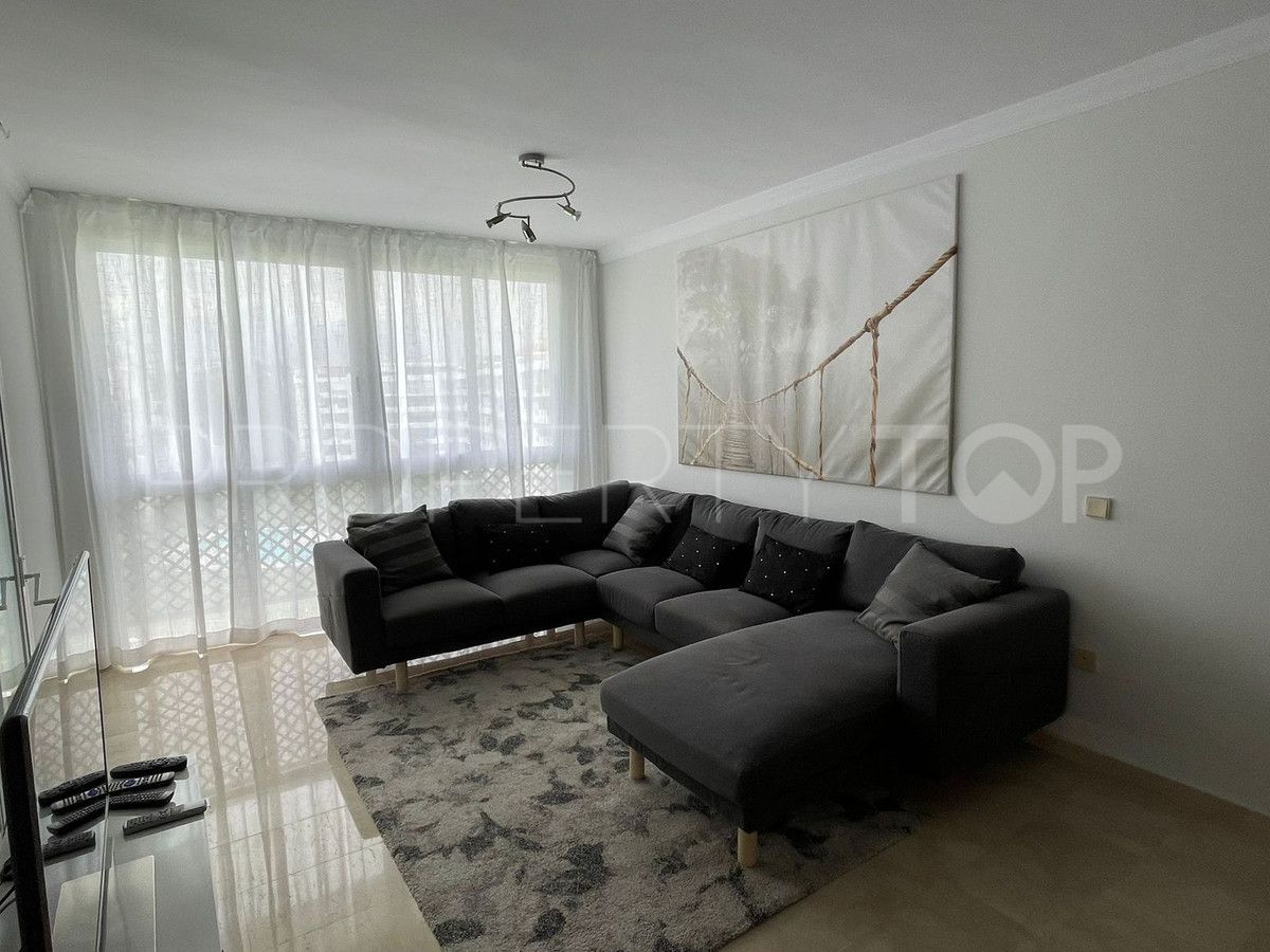 For sale penthouse in Marbella - Puerto Banus