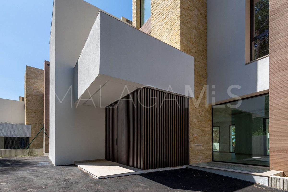 Villa for sale in Marbella Goldene Meile