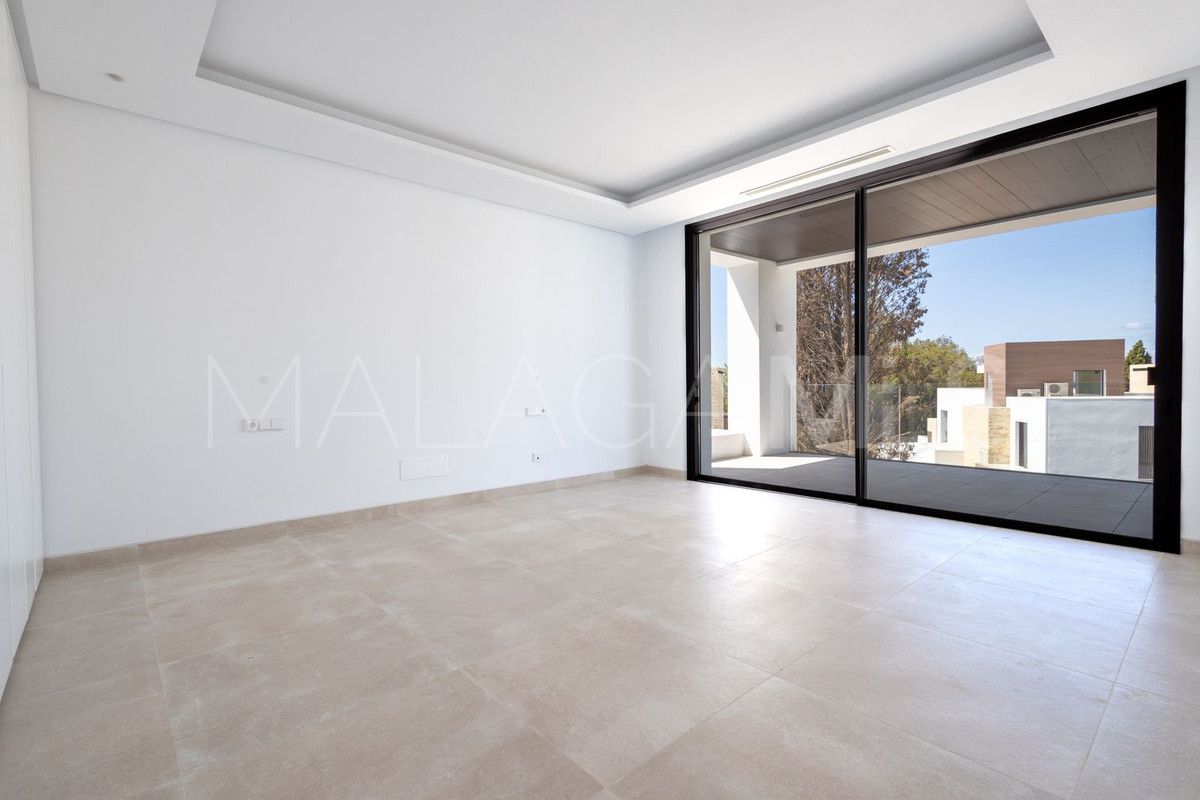 Villa for sale in Marbella Goldene Meile