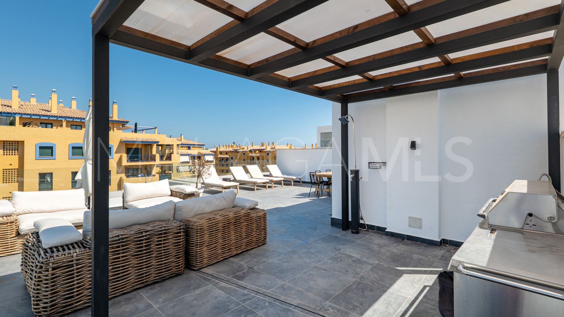 Buy Ático de 3 bedrooms in San Pedro de Alcantara